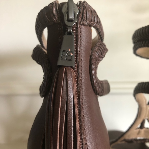 BCBGMAXAZRIA Genuine Leather Heels, NEW - Picture 7 of 7